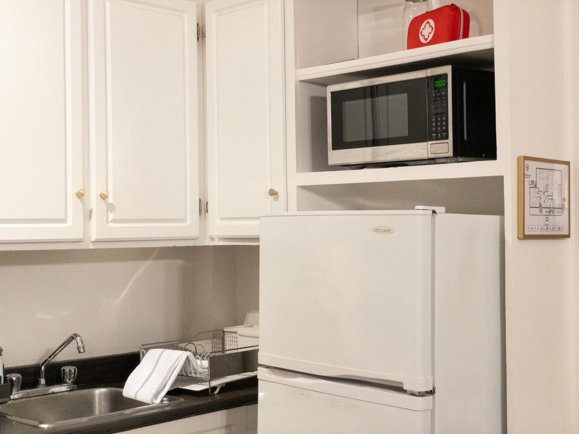 Вилла Heart Of Mtr For Memorable Experience 7Minmetro 2 Backyard Fully Equipped Монреаль Экстерьер фото